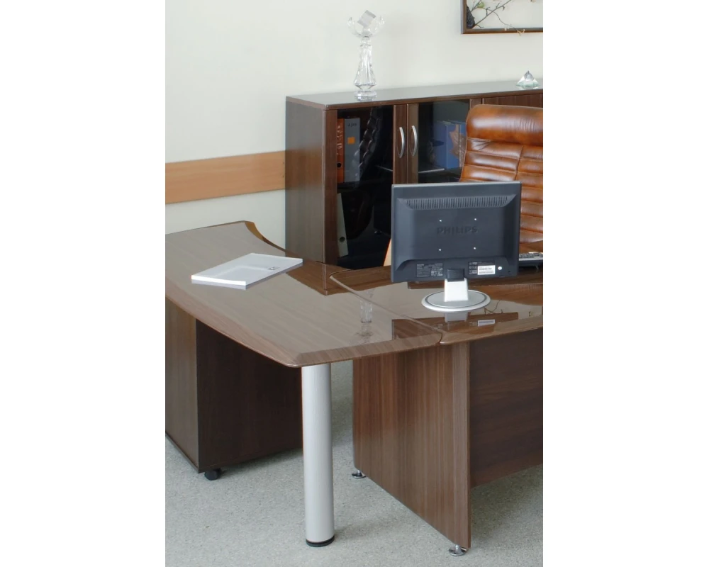 Кабинет руководителя Консул (лакированный)